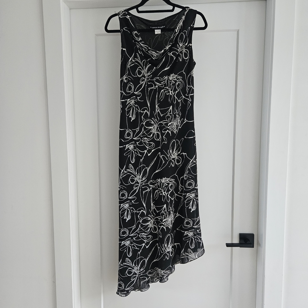 Bianca Nygard Asymmetrical Black and White Floral Dress Cowl Neck Size 10